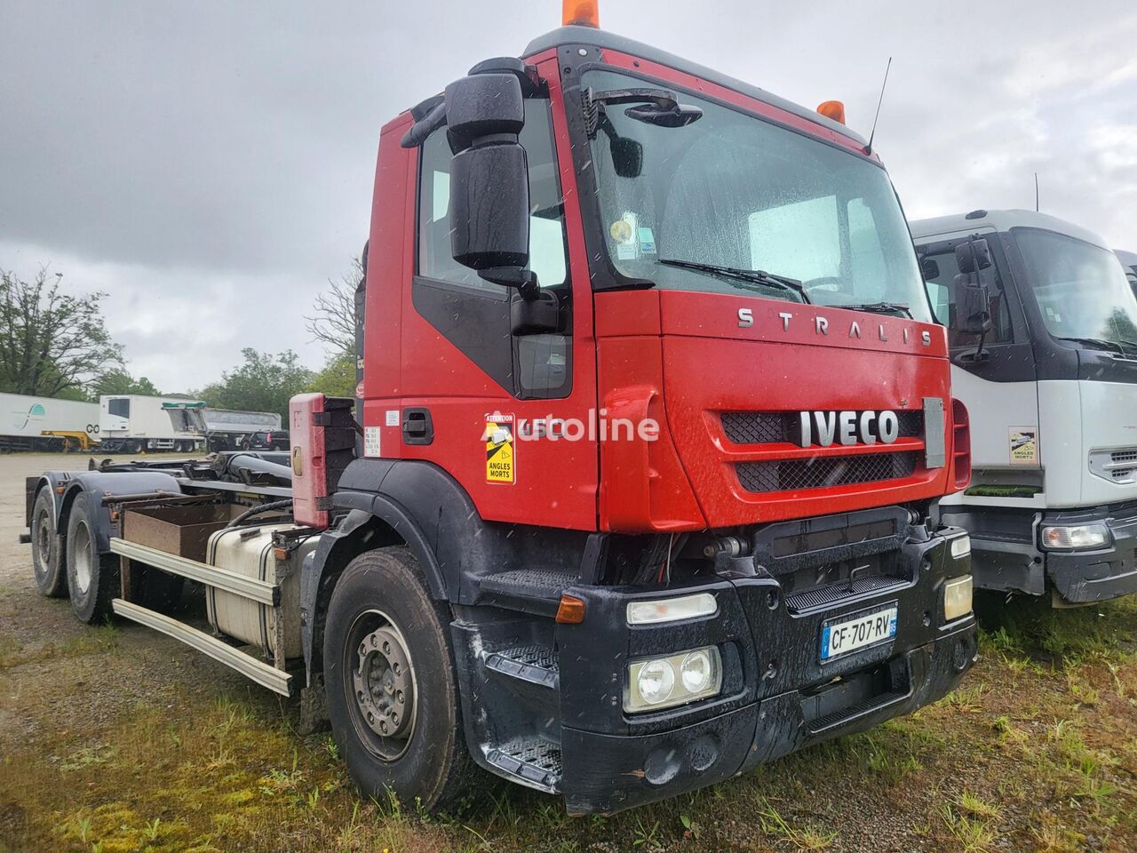 Iveco Stralis Hook Lift Truck For Sale France Sautron Bn