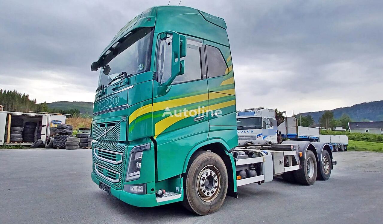 VOLVO FH16 750 6x2 CHASSIS WHEELBASE 4 30m RETARDER XL EURO 6 T