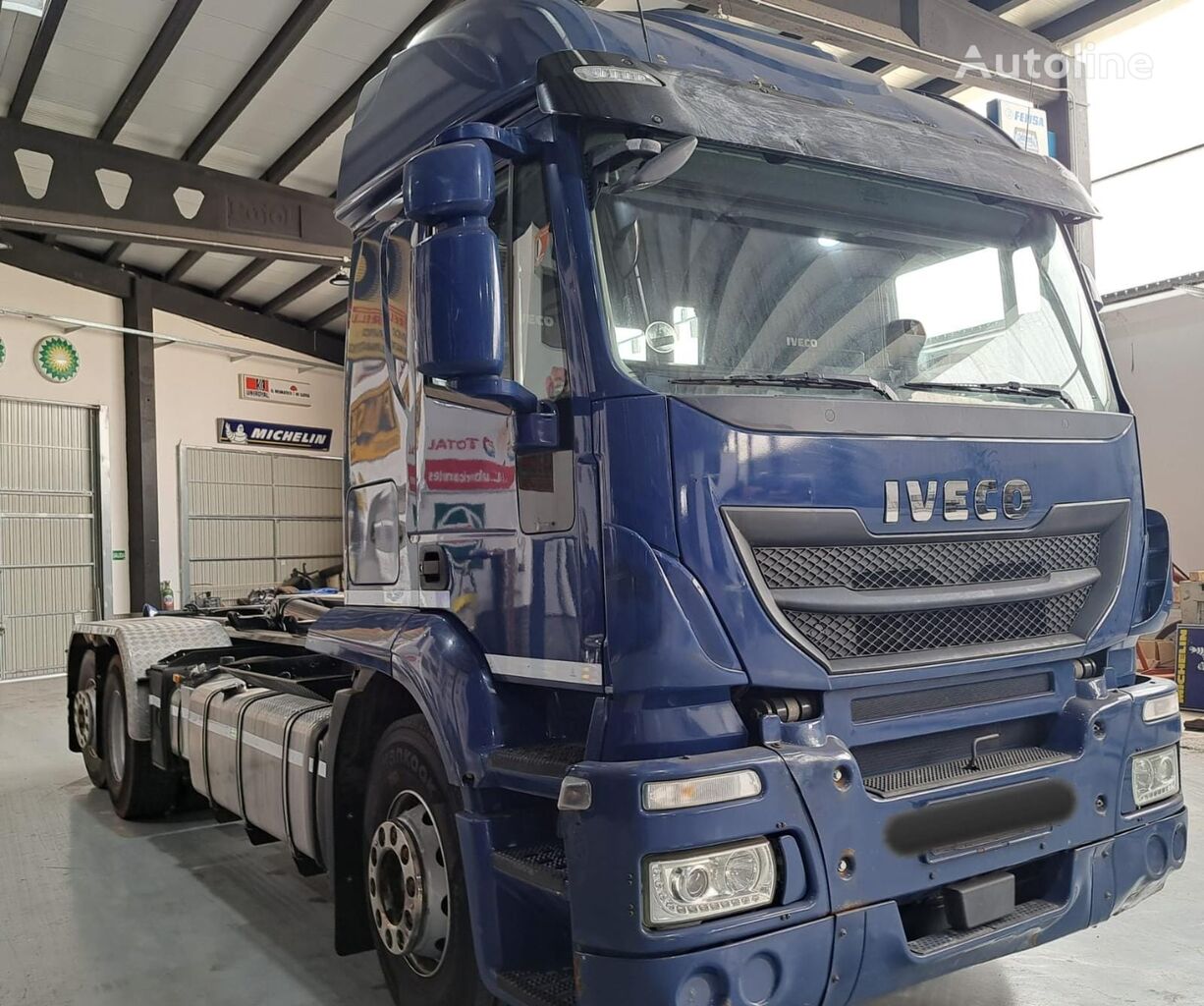 IVECO Stralis 420 Hook Lift Truck For Sale Spain Xirivella DM35327