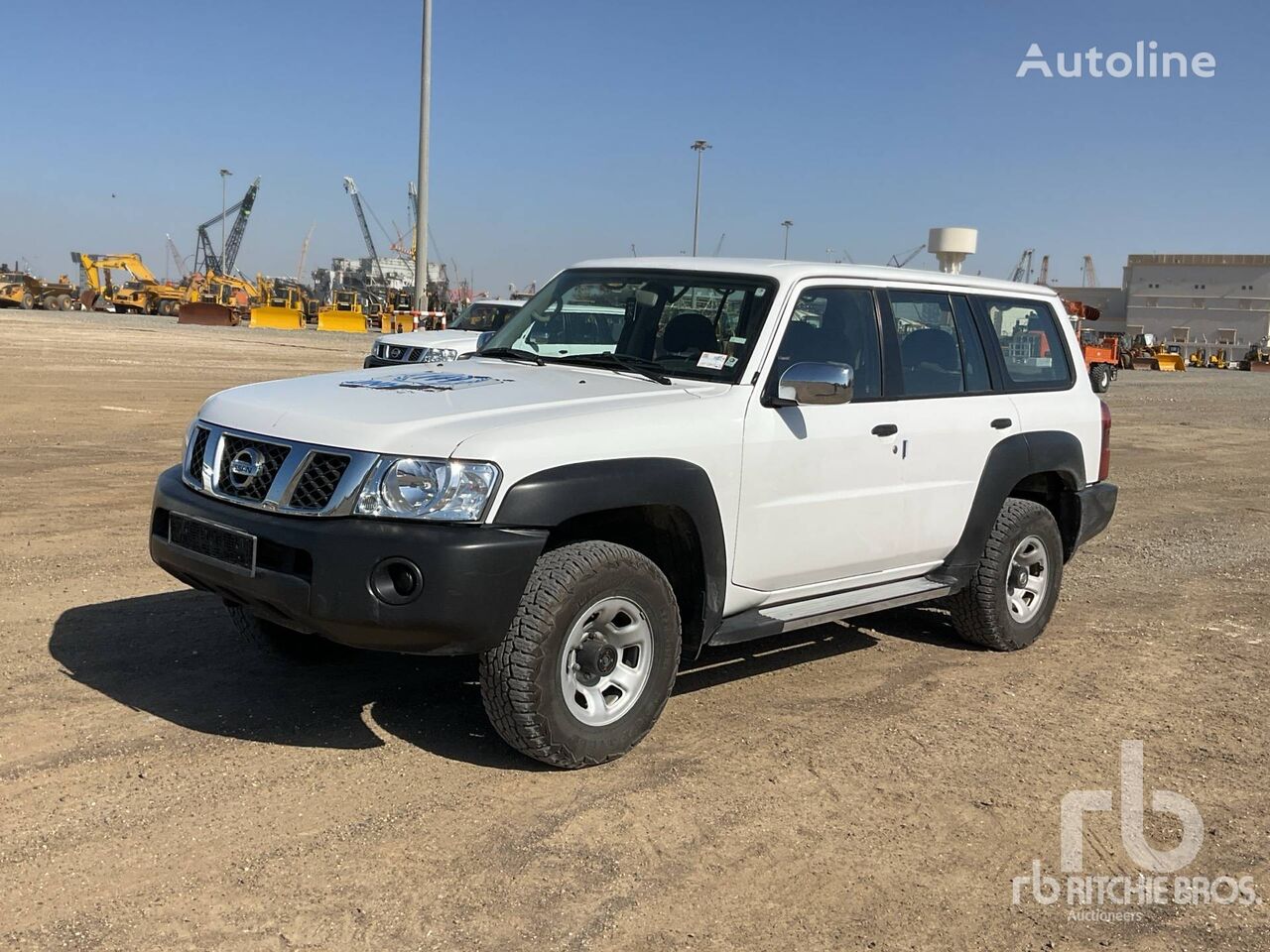 Buy Nissan Patrol Gl 4x4 Suv By Auction United Arab Emirates Dubai Uv39188 6847