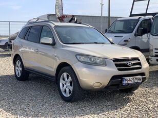 Hyundai Santa Fe crossover