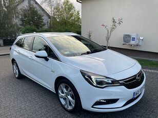 Opel Insignia ST 1.6 CDTi Selection S/S por 14 750 €