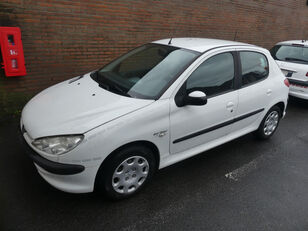 Peugeot 206 hatchback