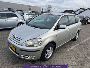 Toyota Avensis Verso 2.0 minivan