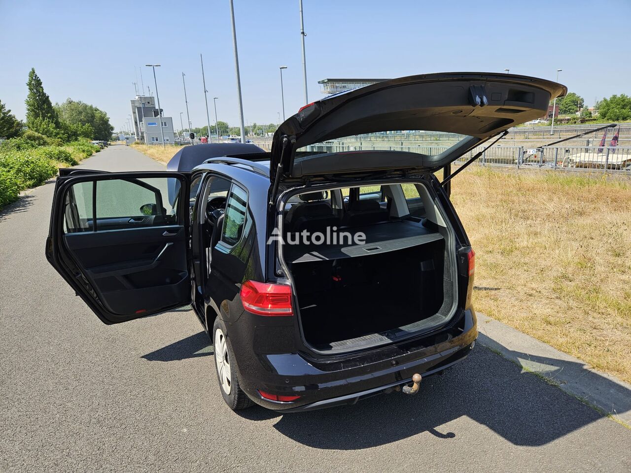 Volkswagen Touran Euro C Panoramisch Dak Minivan For Sale Belgium Gent Bm