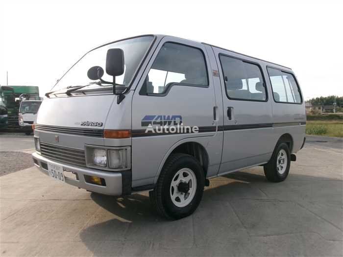 Isuzu passenger van for sale Japan, YX39262