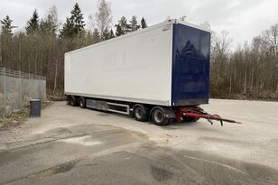 Ekeri L/L-4 closed box trailer