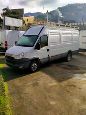 IVECO Daily 35 closed box van