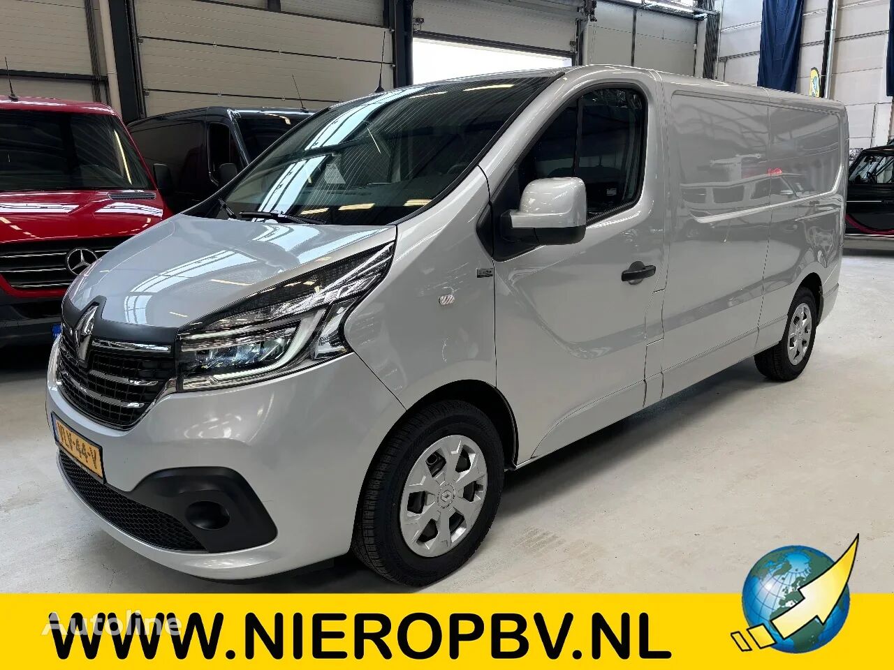 Renault Trafic 2.0DCI L2H1 Airco Navi Cruisecontrol 145PK 65.000KM closed box van