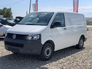 Volkswagen Transporter T5 closed box van