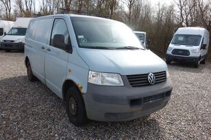 Volkswagen transporter 1,9tdi closed box van