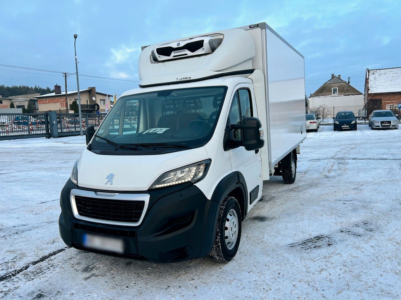 Peugeot Boxer 230 Rapido 770 Zonnepaneel Schotel Sanitair