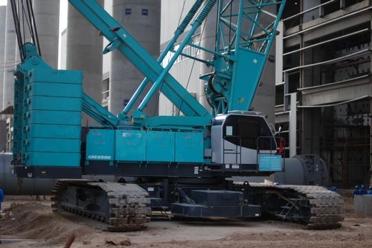 Image de GRUES SUR CHENILLES 2009 KOBELCO CKE2500