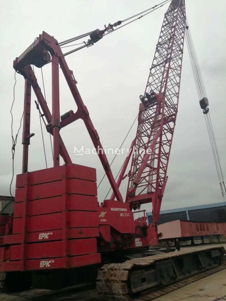 Image de GRUES SUR CHENILLES 1995 MANITOWOC M2250