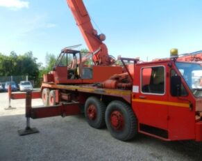 LIEBHERR LT 1050 mobile crane