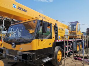 XCMG QY25K mobile crane