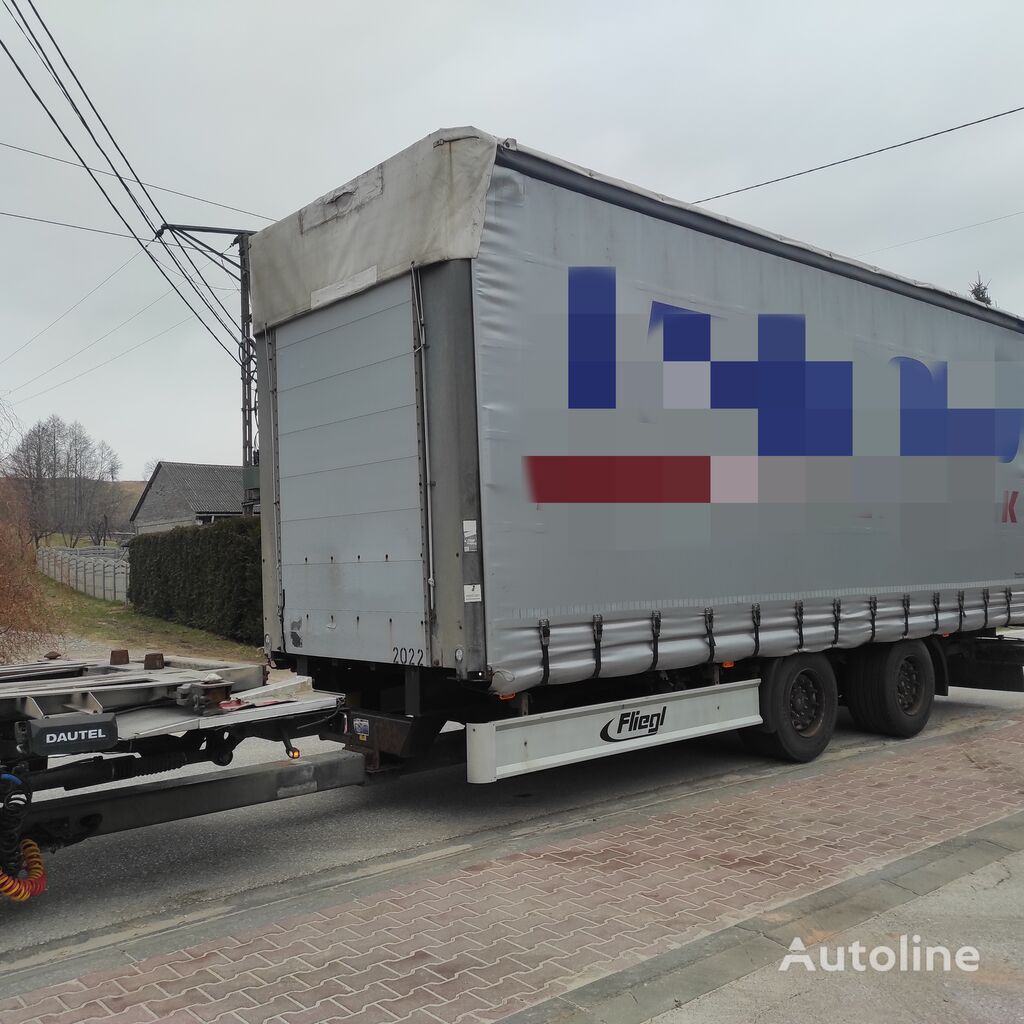 Fliegl curtain side trailer