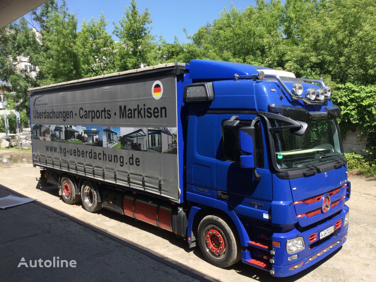 Mercedes-Benz Actros2544 curtainsider truck