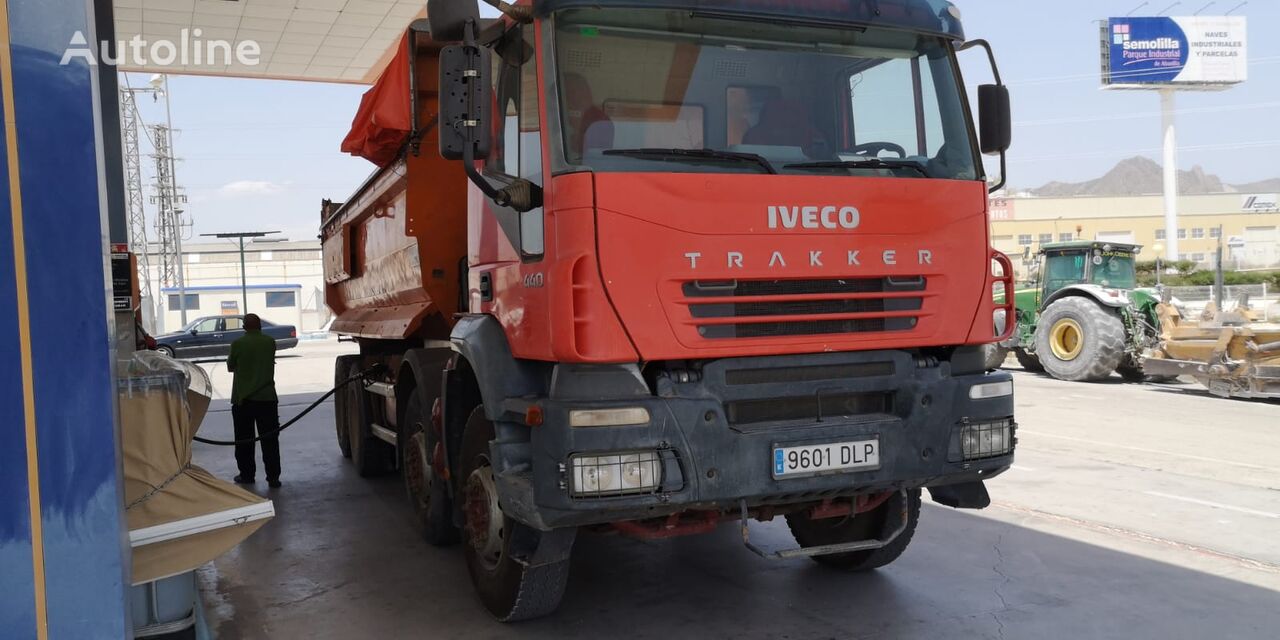 IVECO 410E44H dump truck
