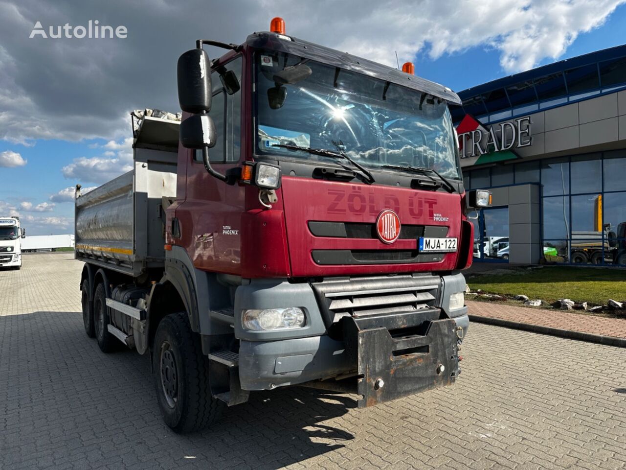 Tatra Pheonix 8P5R33 dump truck