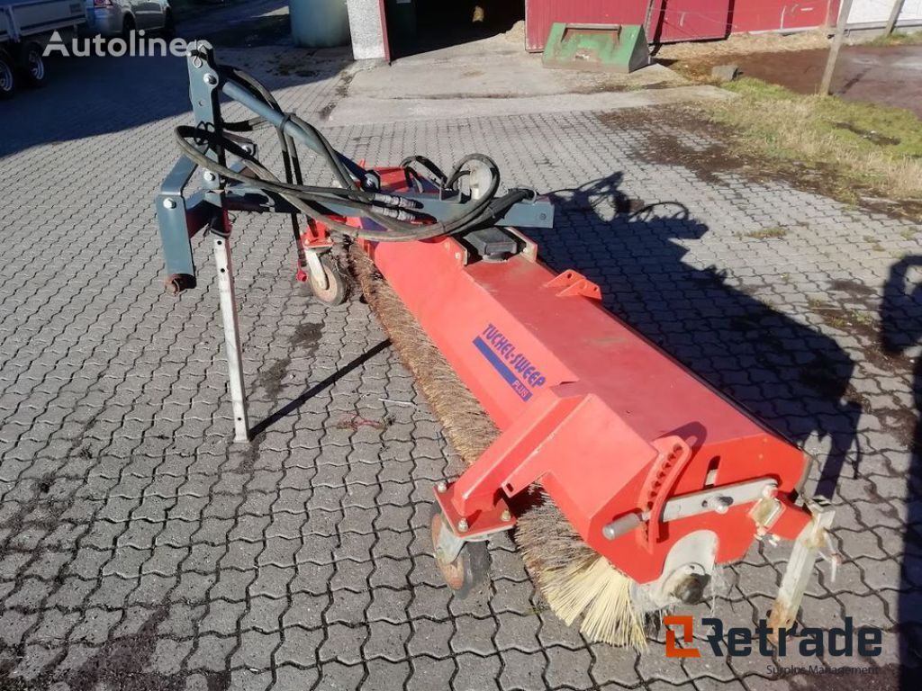 Buy Tuchel sweeper brush by auction Denmark Ugerløse, XD39554