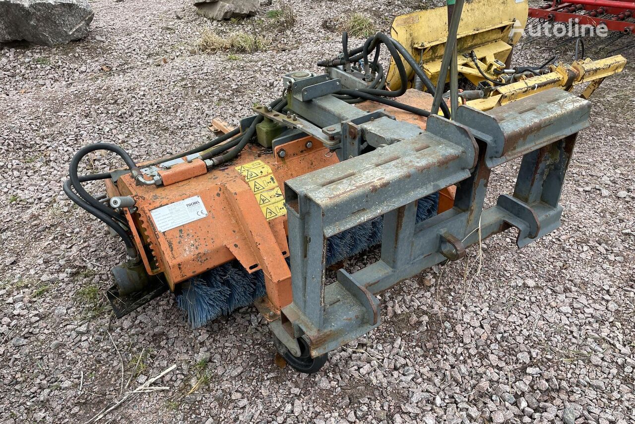 Buy Tuchel Plus P1 120 HH 560 sweeper brush by auction Sweden ...