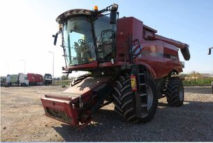 CASE IH Kombajn zbożowy Case IH Axial-Flow8240 z Hederem zbożowym CASE I grain harvester