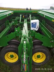 JOHN DEERE 455 mechanical seed drill