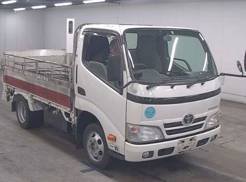 Toyota TOYOACE flatbed truck for sale Japan, JY39223