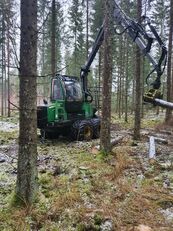 JOHN DEERE 810 E forwarder