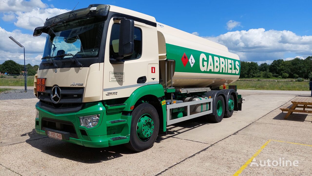 Mercedes-Benz ANTOS fuel truck