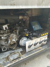 Mercedes-Benz actros 2548 fuel truck for sale image 6 Mercedes-Benz actros 2548 fuel truck image 6