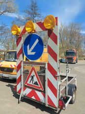 NISSEN Verkehrsleittafel Absperrtafel Verkehrssicherungsanhänger light trailer
