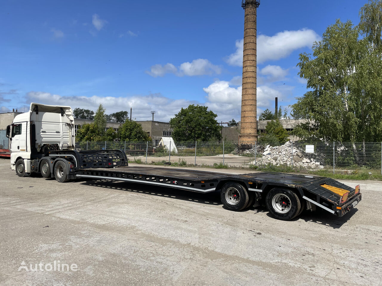 McCAULEY 2124 low bed semi-trailer for sale Estonia Konju, AZ35502