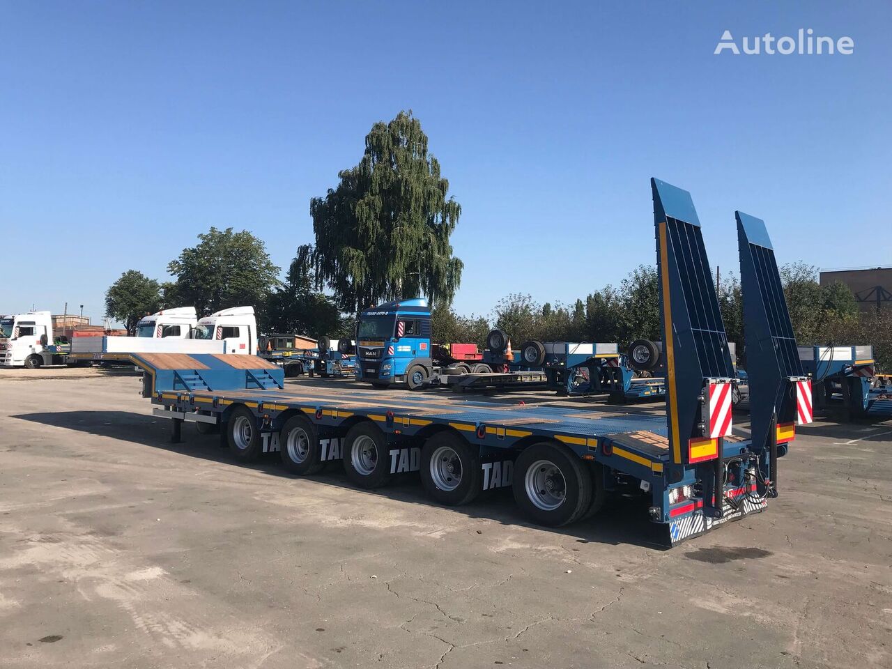 new TAD Jumbo 55-5T low bed semi-trailer