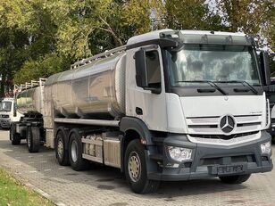 Mercedes-Benz 25-43 milk tanker + trailer