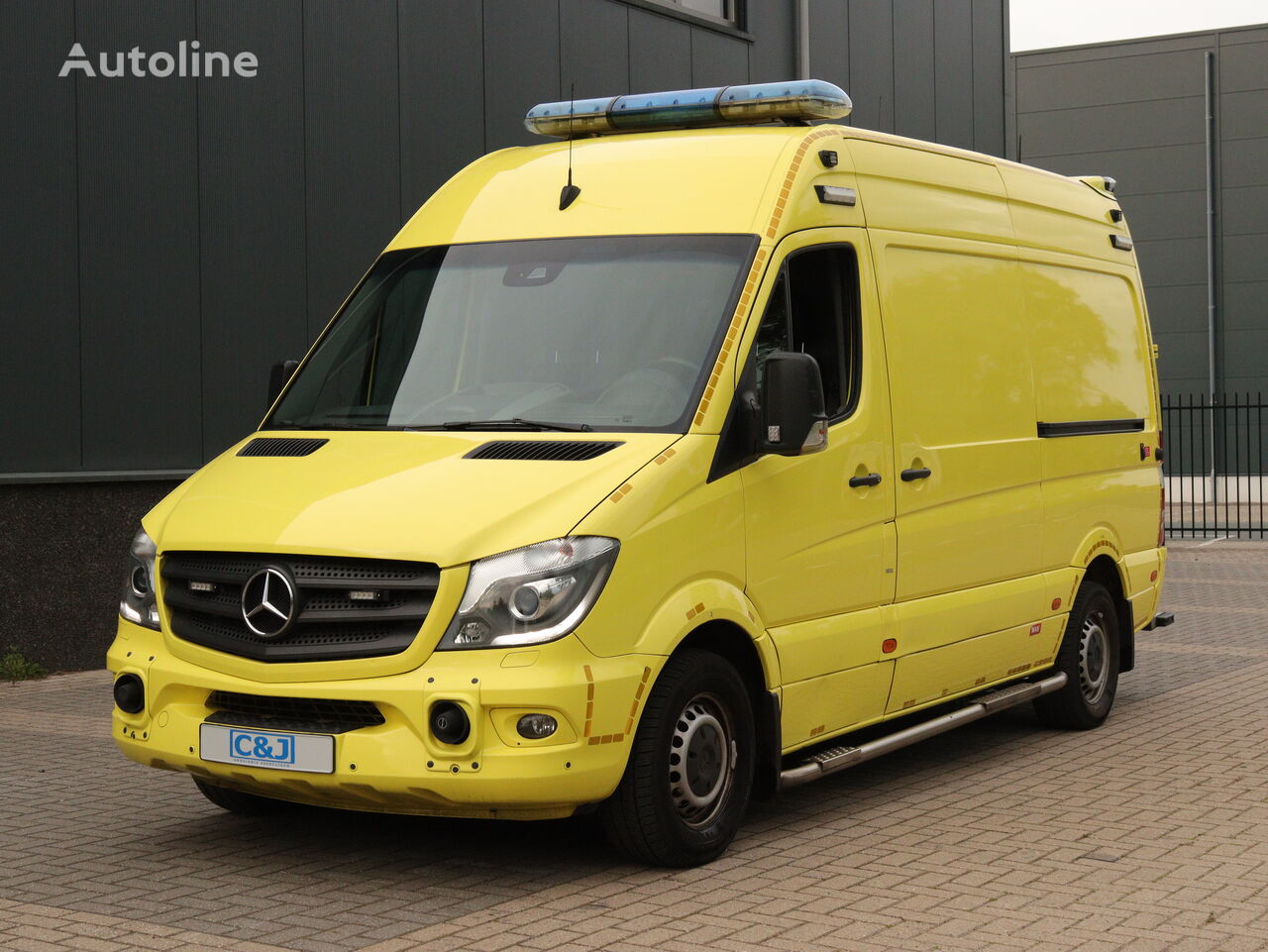 Mercedes-Benz Sprinter 319 CDI Ambulance WAS - EURO 6 For Sale ...