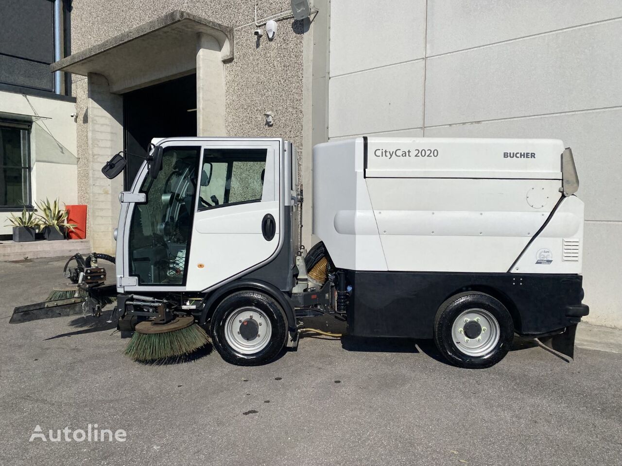 Bucher CityCat 2020 road sweeper for sale Italy Torbole Casaglia, PR36531