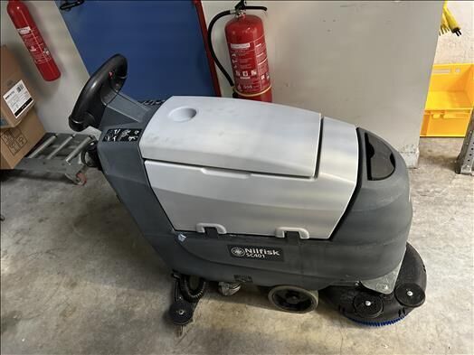 Nilfisk Sc410 Scrubber Dryer For Sale United Kingdom, Ru37508