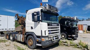 Scania R124 6x2 crane tractor w/ 33 t/m Hiab crane platform truck