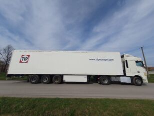 Krone SD  refrigerated semi-trailer