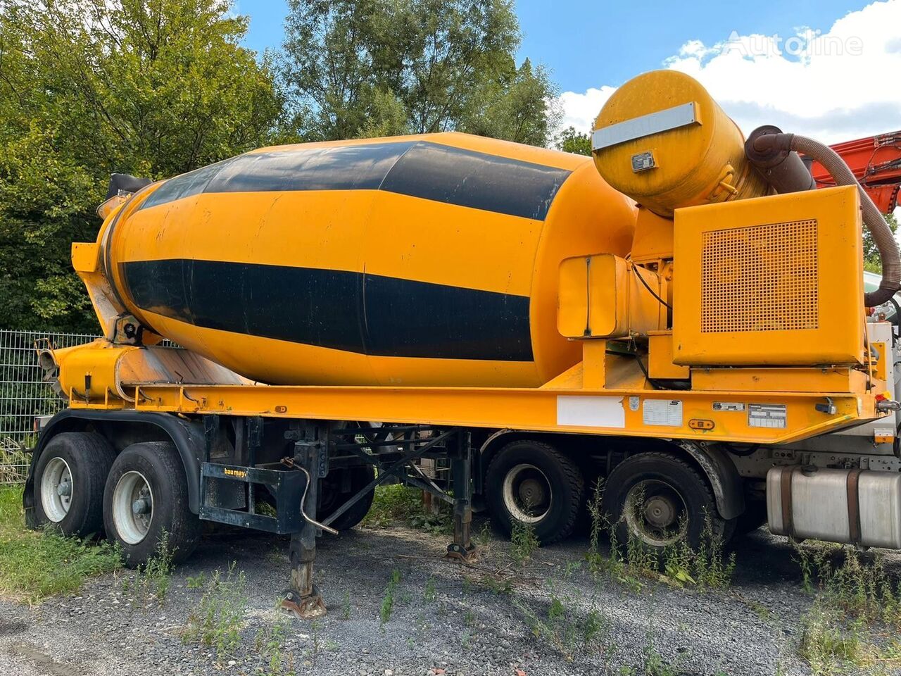 LIEBHERR 10m3 concrete mixer semitrailer for sale Germany Wächtersbach