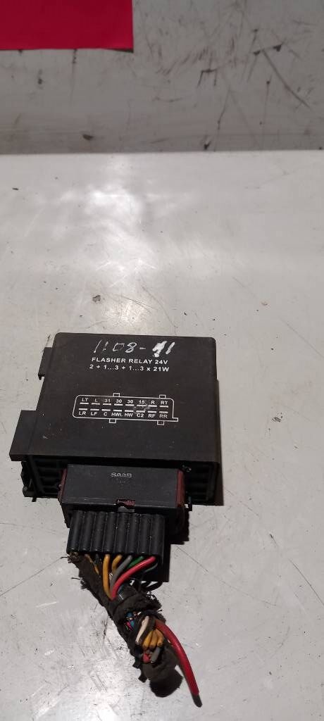 Scania 144. 1401789 1401789 control unit for truck tractor