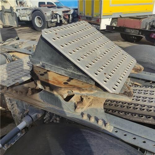 Fifth wheel for Volvo FH 12 FH 12/420 truck tractor for sale Spain Sant