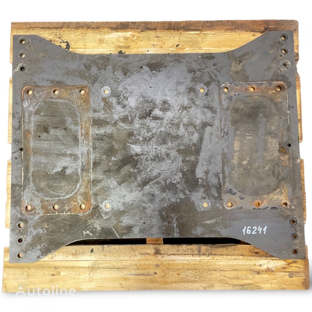 FH fifth wheel for Volvo truck for sale Romania Cristesti, MM38413