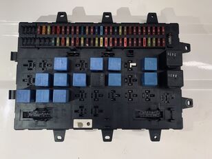 fuse block for Renault MAGNUM truck tractor
