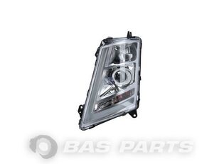 DT Spare Parts headlight for truck