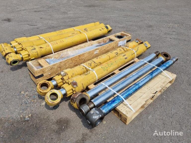 Caterpillar hydraulic cylinder for 330 for sale Romania, XF38024