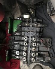 hydraulic distributor for JOHN DEERE 3215 tractor