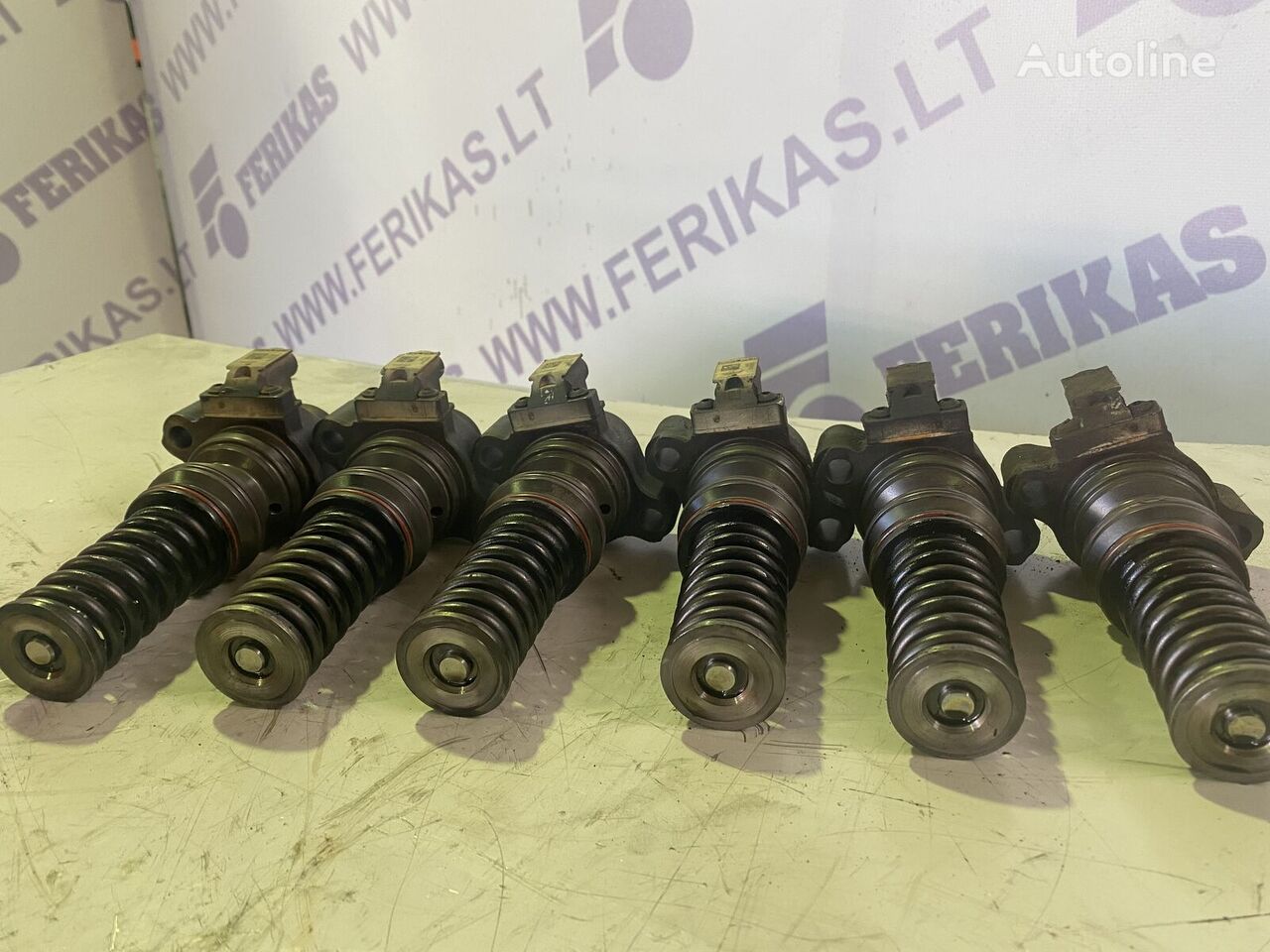 DAF 1668325 injector for DAF XF105 truck tractor